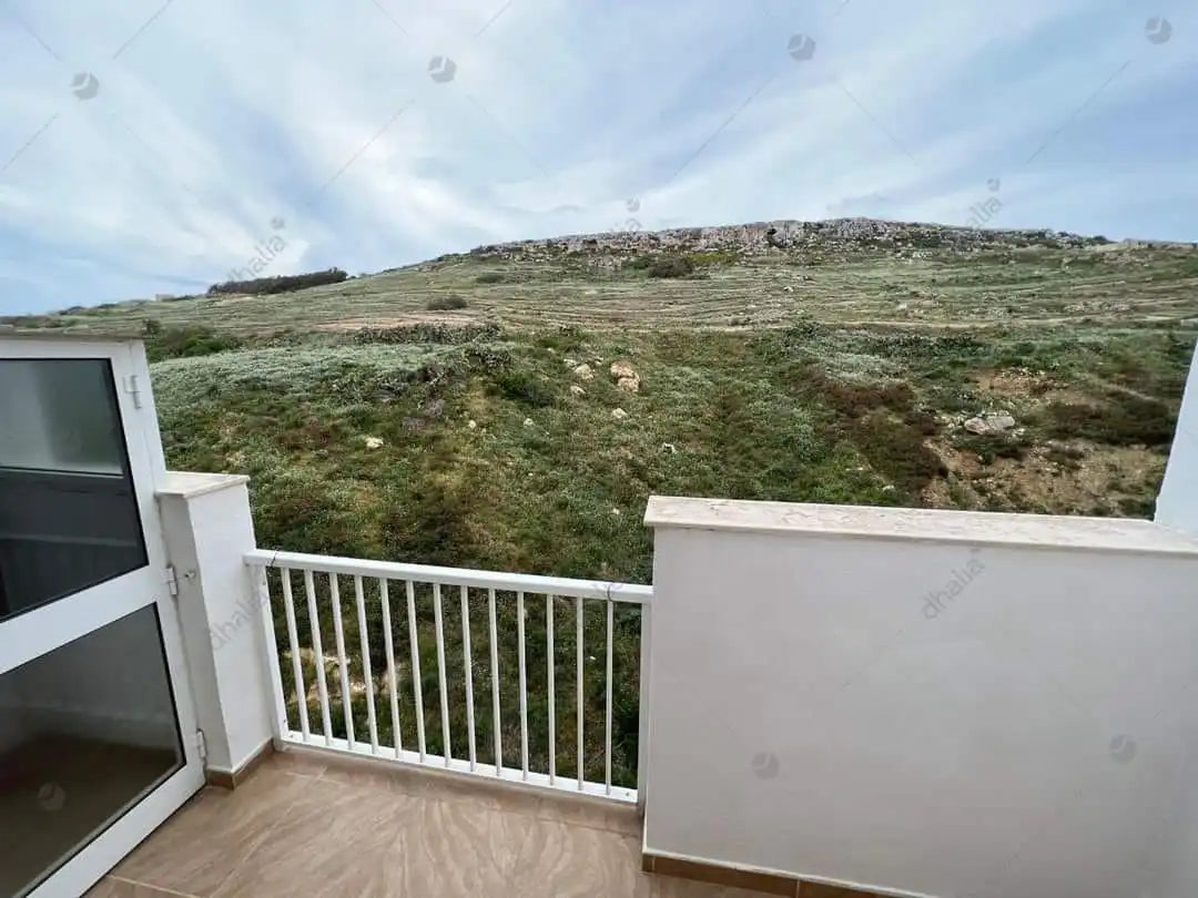 Gozo-Marsalforn  Apartment with view