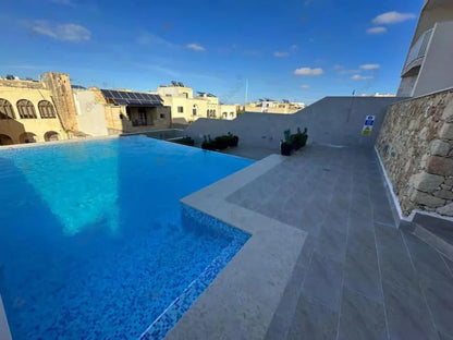 Gozo - Nadur Apartment with Pool Views